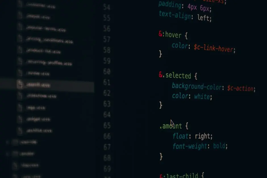 Pemula Sebaiknya Belajar Coding Lewat Kursus Online Berbayar atau Materi Gratis?